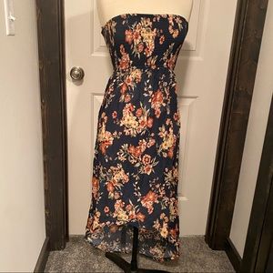 Strapless asymmetrical dress. Navy with floral